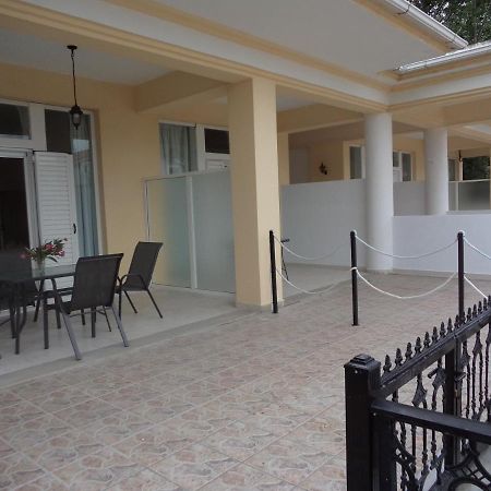 Katerina Apartments Near The Sea Laganas Exterior photo